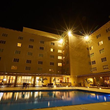 Bristol Palace Hotel Kano Esterno foto
